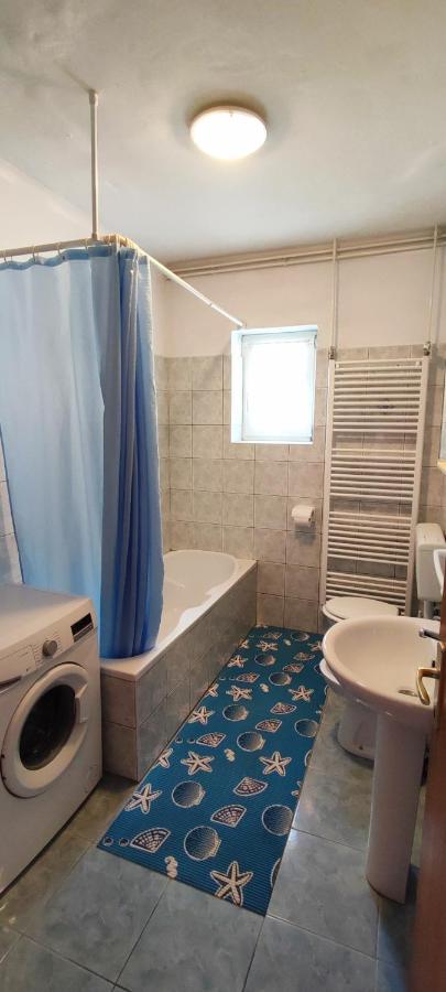 Apartmani Kevric 诺维·维诺多尔斯基 外观 照片