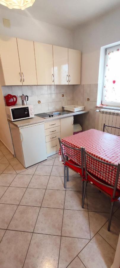 Apartmani Kevric 诺维·维诺多尔斯基 外观 照片